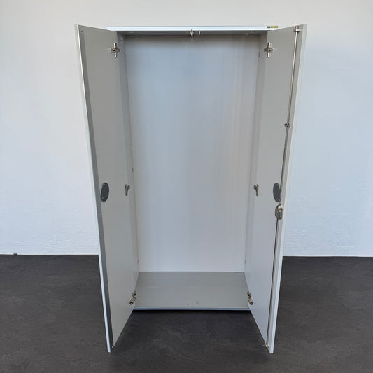 Denz D3 Flügeltür Garderobenschrank