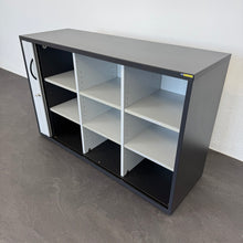 Laden Sie das Bild in den Galerie-Viewer, Elan Euroffice Postfächer-Lateralschrank mit Schlüssel - 1200mm breit - Spanplatte Anthrazit