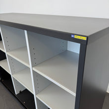 Laden Sie das Bild in den Galerie-Viewer, Elan Euroffice Postfächer-Lateralschrank mit Schlüssel - 1200mm breit - Spanplatte Anthrazit