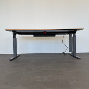 Lista Office Extend Sitz-Steh Schreibtisch elektrisch höhenverstellbar von 650 -1270 mm - 1800x900mm - Spanplatte Birnbaumfurnier