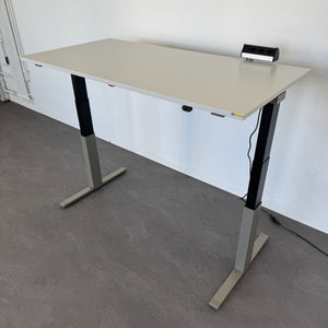 Lista Office Extend Sitz-Steh Schreibtisch elektrisch höhenverstellbar von 650 -1270 mm - 1600x800mm - Spanplatte Lichtgrau