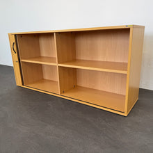 Laden Sie das Bild in den Galerie-Viewer, Elan Euroffice Lateralschrank für 2 Ordner-Reihen 1600mm breit - mit Schlüssel - Spanplatte Buchenfurnier