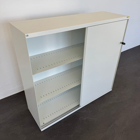 Lista Office One Schiebetür-Aktenschrank