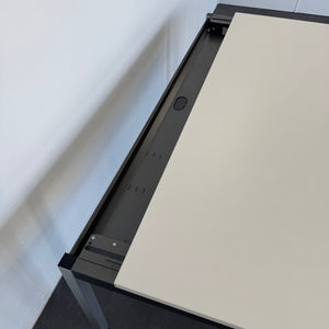 Embru eQ Vierbeintisch mechanisch höhenverstellbar von 750mm - 2000x900mm Spanplatte Grau