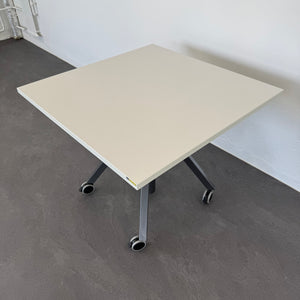 Embru eQ Airdesk mechanisch höhenverstellbar von 750mm - 2000x900mm Spanplatte Grau