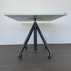 Embru eQ Airdesk mechanisch höhenverstellbar von 750mm - 2000x900mm Spanplatte Grau