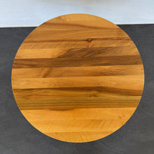 Laden Sie das Bild in den Galerie-Viewer, Top Design Exclusiv Lounge-Table fixe Höhe von 415mm - 700mm Durchmesser Holz Nussbaum