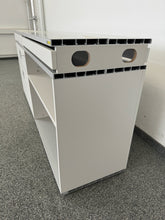 Laden Sie das Bild in den Galerie-Viewer, Denz D3 Sideboard 1600mm breit - mit Schlüssel - MDF Hellgrau