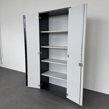 Laden Sie das Bild in den Galerie-Viewer, Elan Euroffice Flügeltür-Aktenschrank für 5 Ordner-Reihen 800mm breit - mit Schlüssel Spanplatte Anthrazit