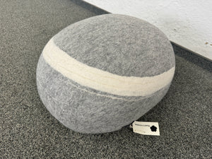 ficetimesone Pouf stONE No.5 Dark Gray XM - Stoff - Grau gemustert