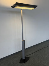 Laden Sie das Bild in den Galerie-Viewer, Tulux Office Wing Indirekt-/Direktleuchte 2-Stufig - 4 x 55 Watt - Metall - Silbergrau