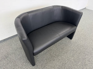 NowyStyl Club Sofa 2 mit Armlehnen - Leder - Schwarz