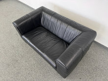 Laden Sie das Bild in den Galerie-Viewer, Top Design Elegant Sofa mit Armlehnen - Leder - Schwarz