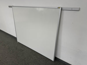 O+C Whiteboard mit Wandschiene 1500x1200mm - Metall Weiss