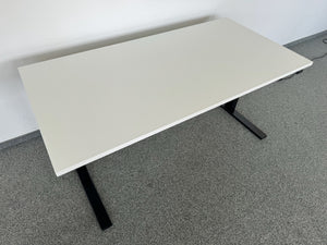 Narbutas Active Sitz-Steh Schreibtisch elektrisch höhenverstellbar von 640-1290mm - 1600x800mm - Spanplatte - Weiss