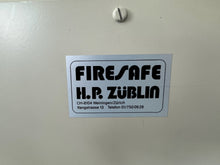 Laden Sie das Bild in den Galerie-Viewer, Züblin Fire Safe Tresor - Metall - Beige
