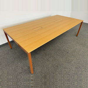 Lista Office Motion Sitzungstisch mechanisch höhenverstellbar von 720-820mm - 2400x1200mm - MDF - Eichenfurnier