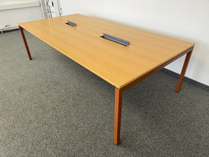 Lista Office Motion Sitzungstisch mechanisch höhenverstellbar von 720-820mm - 2400x1200mm - MDF - Eichenfurnier