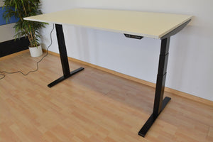 MC OFFICE SHOP MC Stand V2 Sitz-Steh Schreibtisch elektrisch höhenverstellbar von 640-1300mm - 1800x900mm - Holz - Kristallweiss