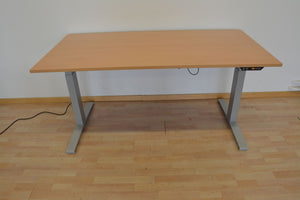MC OFFICE SHOP MC Stand V2 Sitz-Steh Schreibtisch elektrisch höhenverstellbar von 640-1300mm - 1600x800mm - Holz - Buchendekor