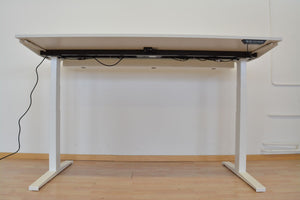 MC OFFICE SHOP MC Stand V2 Sitz-Steh Schreibtisch elektrisch höhenverstellbar von 640-1300mm - 1800x900mm - Holz - Lichtgrau