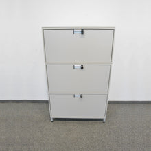 Laden Sie das Bild in den Galerie-Viewer, Steelcase Flexbox Modul-Kombination mit 3 Auszügen 800mm breit - 400mm tief - Spanplatte Lichtgrau