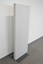 Laden Sie das Bild in den Galerie-Viewer, Top Design Display Trennwand freistehend 712x1850mm - Spanplatte - Weiss