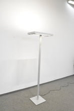 Laden Sie das Bild in den Galerie-Viewer, Zumtobel Karea-S Leuchte Dimmbar - mit Sensor - 4 x 55 Watt - Metall - Grau