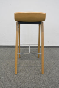 König + Neurath MOVE.MIX Barhocker mit Sitzhöhe 785mm - Holz verleimt und geformt - Buche