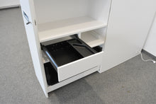 Laden Sie das Bild in den Galerie-Viewer, ZKD Apothekerschrank für 1 Ordner-Reihe + 1 Hängeregister-Auszug mit Öffnung rechts - Spanplatte Weiss