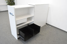 Laden Sie das Bild in den Galerie-Viewer, ZKD Apothekerschrank für 1 Ordner-Reihe + 1 Hängeregister-Auszug mit Öffnung rechts - Spanplatte Weiss