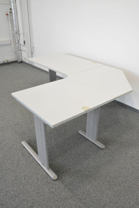 Ceka Classic Eck-Schreibtisch fixe Höhe von 720mm - 2080x1680mm - Spanplatte - Lichtgrau