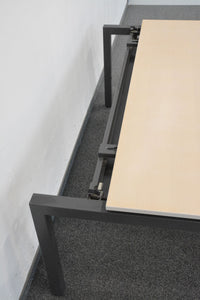 Ergodata Line Desk Schreibtisch mechanisch höhenverstellbar von 680-820 mm - 1600x1000mm - Spanplatte - Ahorn Hell