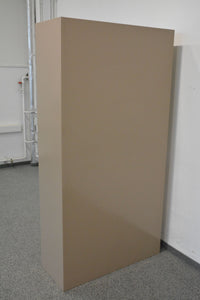 Lista Office Flügeltür-Aktenschrank für 5 Ordner-Reihen 997mm breit - mit Schlüssel - Metall - Beige
