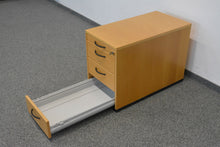 Laden Sie das Bild in den Galerie-Viewer, Elan Euroffice Unterstell-Korpus mit 4 Schubladen mit Schlüssel - Spanplatte - Buchenfurnier
