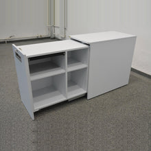 Laden Sie das Bild in den Galerie-Viewer, Sitag Apothekerschrank Öffnung rechts 800mm tief - mit Schlüssel - Spanplatte Weiss