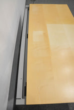 Laden Sie das Bild in den Galerie-Viewer, Denz AERO FLEX Sitz-Steh Schreibtisch elektrisch höhenverstellbar von 625-1285mm - 1800x800mm - Spanplatte - Ahorn