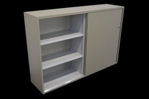 Lista Office Storage Schiebetür-Aktenschrank für 3 Ordner-Reihen 1600mm breit - mit Schlüssel - Metall - Oliv
