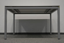 Laden Sie das Bild in den Galerie-Viewer, Ergodata Line Desk Sitzungstisch fixe Höhe von 720 mm - 1200x900mm - Vollkern HPL Platte - Silbergrau/Schwarz