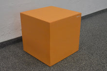 Laden Sie das Bild in den Galerie-Viewer, Hey Sign QUART KID Hocker by Memox - Kunststoff - Orange