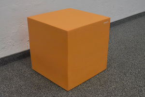 Hey Sign QUART KID Hocker by Memox - Kunststoff - Orange