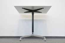 Laden Sie das Bild in den Galerie-Viewer, Vitra Eames Contract Table fixe Höhe von 740mm - 750x750mm - Spanplatte - Weiss
