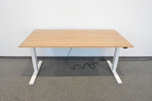 Haworth Lyft Sitz-Steh Schreibtisch elektrisch höhenverstellbar von 650 -1250mm - 1600x800mm - Spanplatte - Eiche